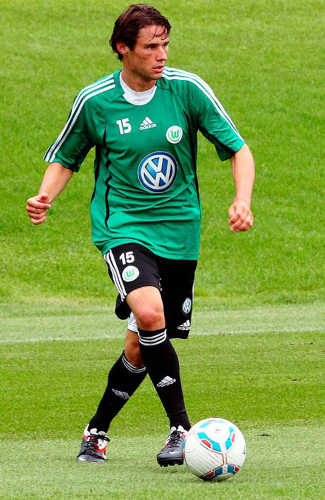 Christian Trsch, VfL Wolfsburg: Eine Kapselverletzung im rechten oberen Sprunggelenk verhinderte seine Teilnahme an der WM 2010. Verletzt ist er diesmal nicht – und trotzdem nicht fr die EM nominiert.