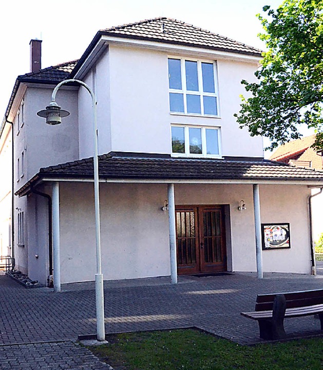 Das Gemeindehaus in Wyhlen soll erhalten bleiben.  | Foto: Weber-Kroker 