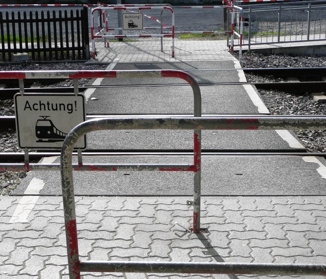 In Bad Wildbad (Foto) knnen die Gleis...en Zugang zu den Zgen nach Freiburg.   | Foto: Peter Stellmach