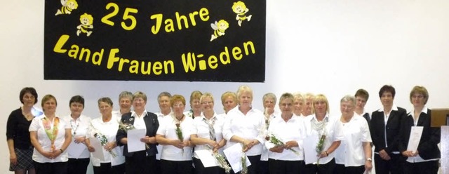 Beim Jubilum der Landfrauen Wieden wu...zirksvorsitzende Irmtraud Strohmeier.   | Foto: Privat