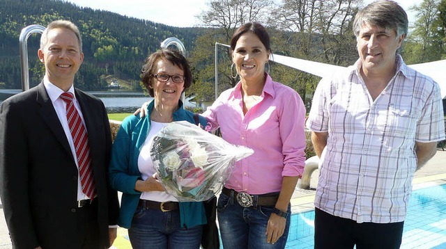 Helga Schwarte und Diana Thoma, einger...ronomen Hans van der Vliet (rechts).    | Foto: Peter Stellmach