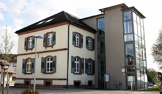 Tradition trifft Moderne: das  Rathaus heute    | Foto: Hans-Jrgen Kugler
