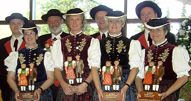 Die Geehrten der Trachtengruppe aus Gndelwangen.   | Foto: Cornelia Selz