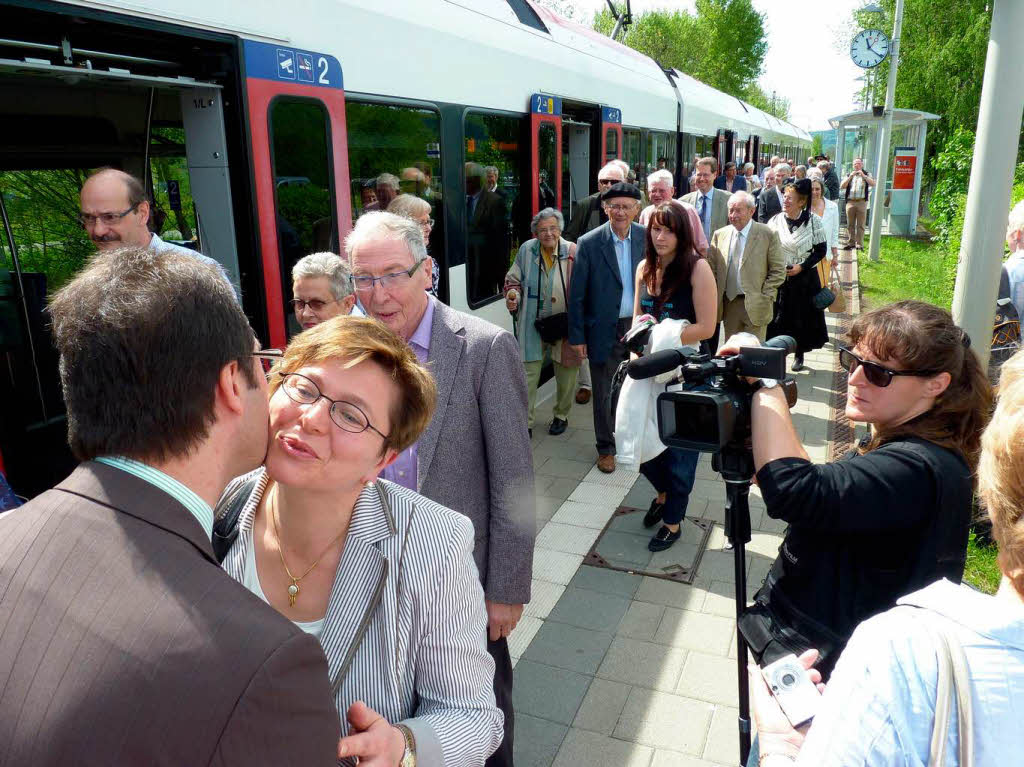 Groer Bahnhof: Abholung und Begrung der Basler Delegation