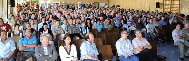 Volles Haus bei der Brgerversammlung:...r informierten sich in der Festhalle.   | Foto: Michael Haberer