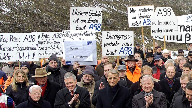 Der Protest geht weiter. Seit Dezember...Weiterbau der A98 nicht viel passiert.  | Foto: Bhm-Jacob