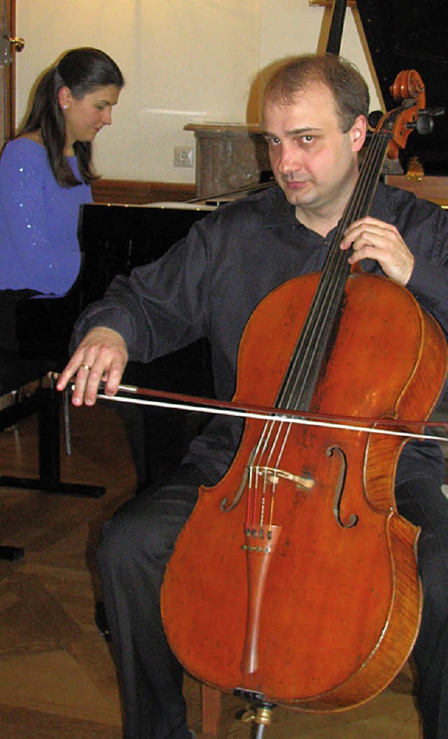 Denis Severin  und Tatiana Korsunskaya Bagnato-Saal des Beuggener Schlosses   | Foto: Gottstein