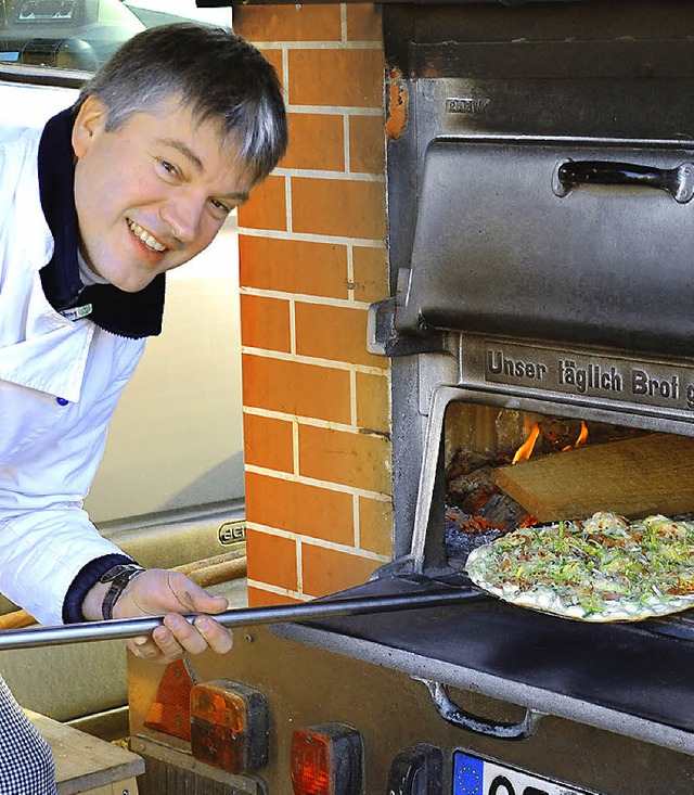 Auf mchtig viel Flammenkuchen-Kundschaft hat sich Bernd Stocker eingestellt.   | Foto: privat