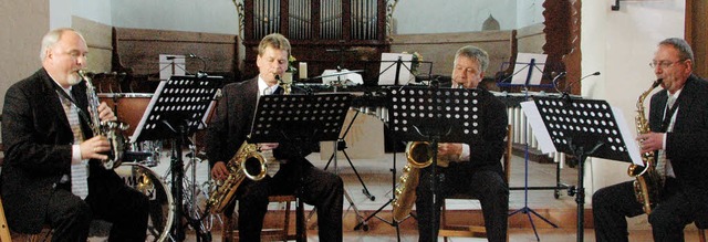 Klaus Fischer, Andreas Bauer, Matthias...n reines Saxophonquartett haben kann.   | Foto: Ounas-Krusel