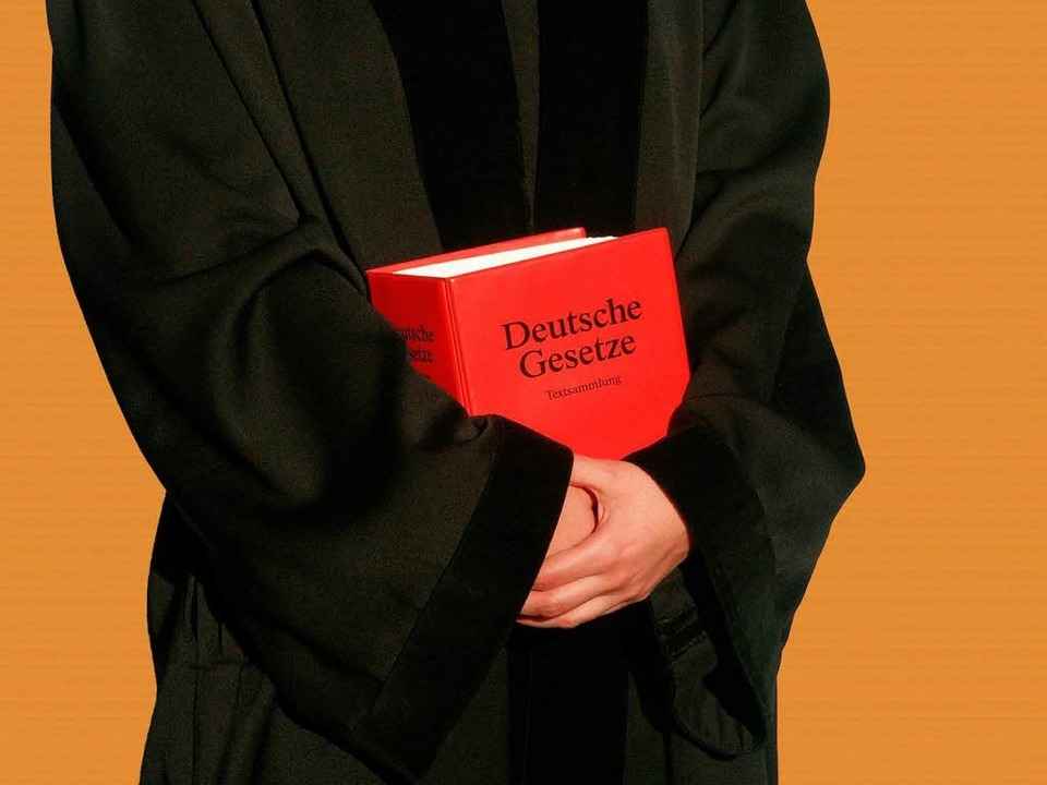 Wie entscheidet das Landgericht Freibu...en angefahren und schwer verletzt hat?  | Foto: fotolia.com/Haramis Kalfar