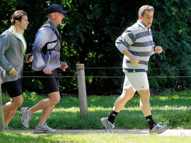 Ist jetzt Privatmann: Nicolas Sarkozy beim Joggen   | Foto: AFP