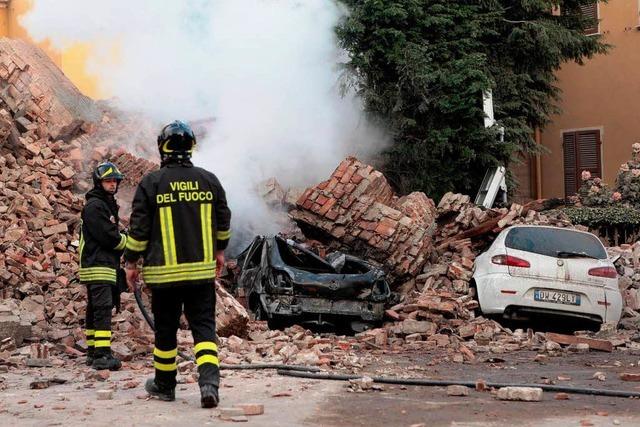 Schock und Trmmer: Sechs Menschen sterben bei Beben in Italien