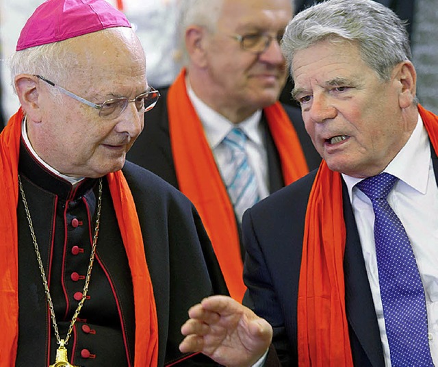 Erzbischof Zollitsch, Ministerprsiden...mann und Bundesprsident  Gauck (v.l.)  | Foto: dpa