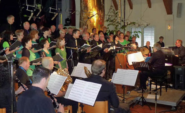 MGV-Singgemeinschaft begeisterte ihr  Publikum im Endinger Brgerhaus.  | Foto: Christel Hlter-Hassler
