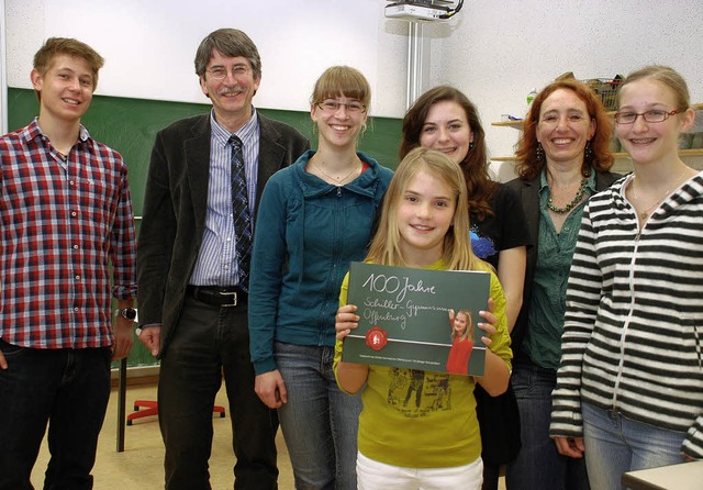 Stolz auf die gelungene Jubilums-Fest... Vorne: Das Titelmdchen Melissa Leis.  | Foto: Siefke