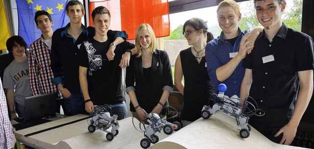 Roboter balancieren Blle auf der Bick... mit Interreg-Mitteln gefrdert wird.   | Foto: Sigrid Umiger