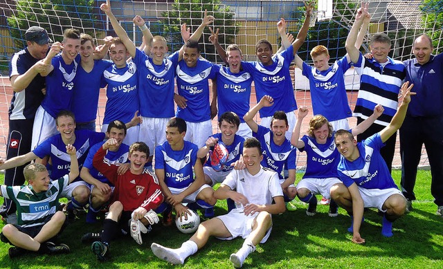 Die erfolgreiche Meistermannschaft der U17-Junioren des SV Weil   | Foto: Dominik Kiesewetter
