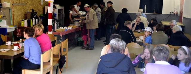 Das zu einer Feuerwehr-Garage umgebaut...m Tag der offenen Tr als Kaffeestube.  | Foto: Dietmar Noeske