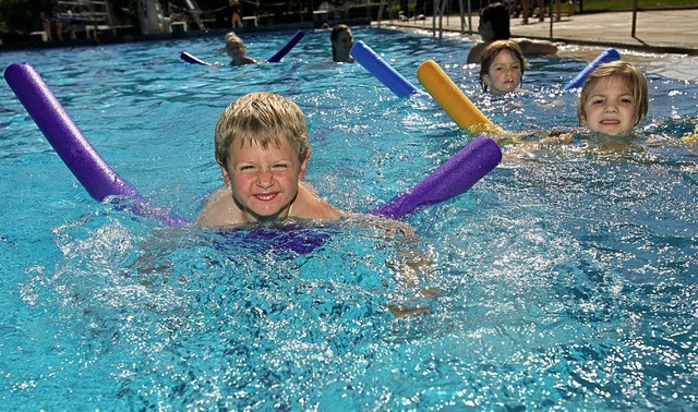 Mit der DRLG macht Schwimmen lernen Spa.   | Foto: Privat