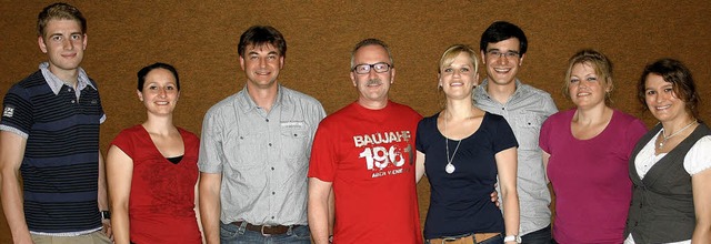Der Vorstand der DJK Bad Sckingen (vo..., Heidi Bumle und Miriam Schirmbeck.   | Foto: BZ