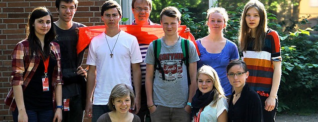 Katharina Beck (Zweite von rechts) und...den Katholikentag in Mannheim erlebt.   | Foto: Privat