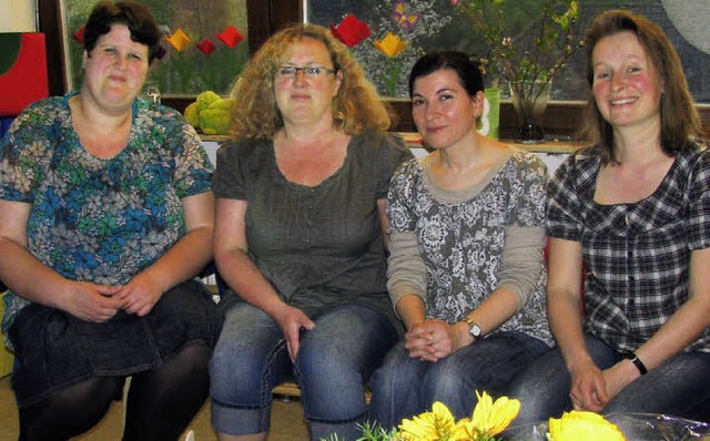 Der neue Vorstand der Kinderkrippe Br...erle, Viola Rie und Bianca Mllinger.  | Foto: M. Lange