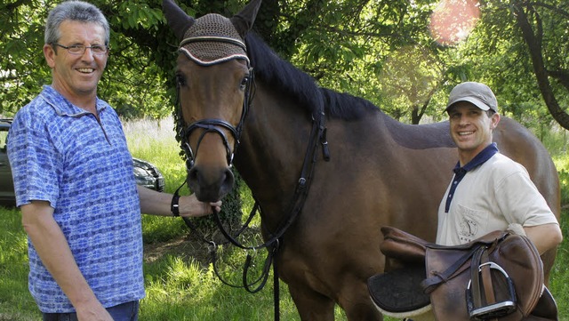 Aufgezumt: &#8222;Caramia&#8220; aus ...e beginnt das Reitturnier in Weisweil.  | Foto: Ilona Hge