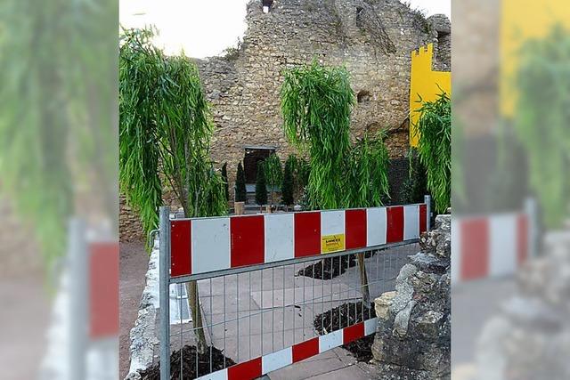 Ruhe auf der Festspielbhne der Burg