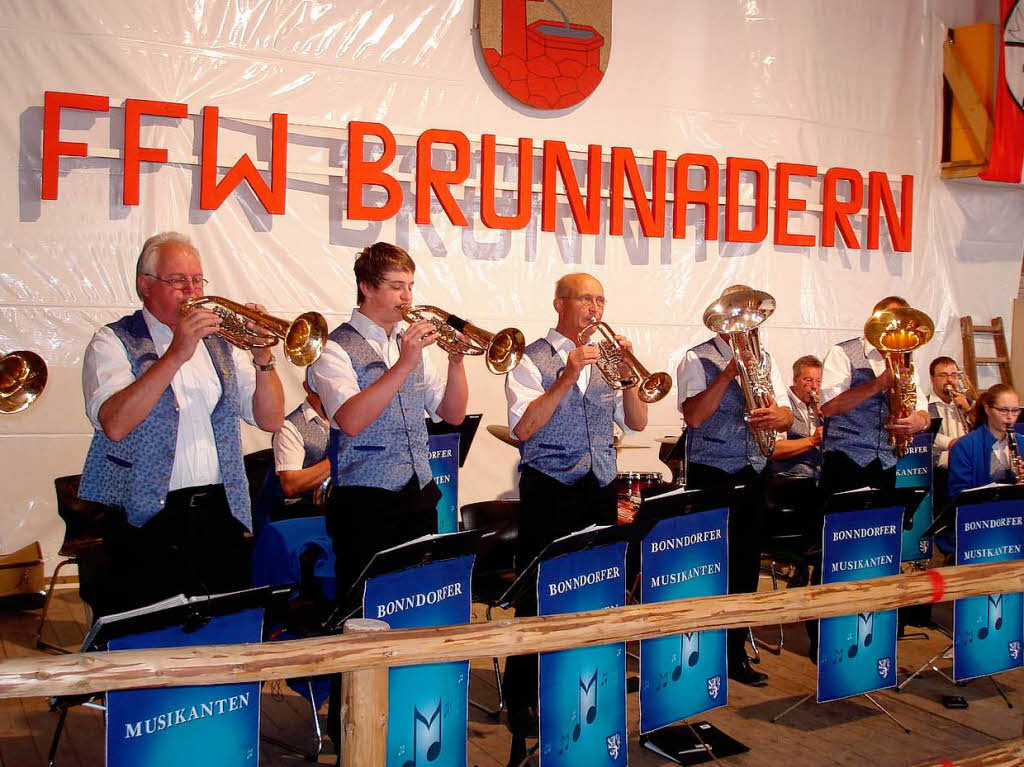 Am Pfingstsonntag traten auch die Bonndorfer Musikanten auf die Bhne.