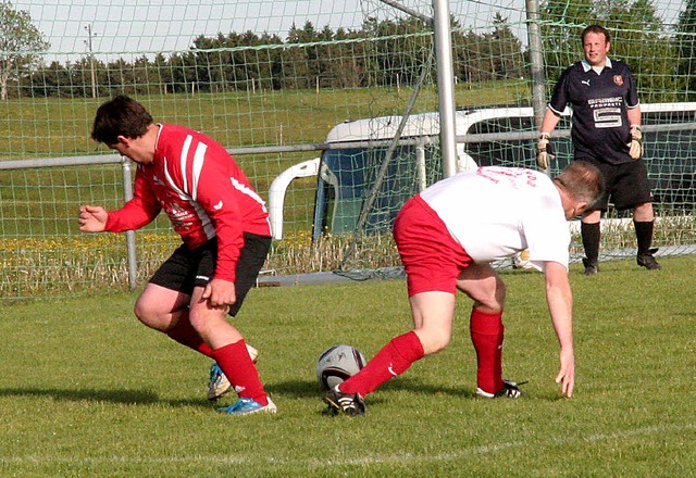 .... waren die Fuballer beim Freundschaftstreffen in Birkendorf.   | Foto: BBR