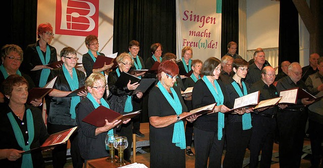 Mit Liedern, die von Herzen kommen, ge...ngskonzert im Brgersaal in Bleibach.   | Foto: Karin Heiss