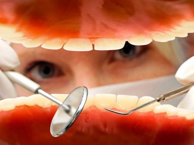 Angst vor dem Zahnarzt: Unbegrndet, aber nicht selten.  | Foto: dpa
