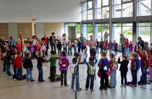 Ein Treffen aller Schlerinnen und Sch...  Projekttages an der Michael-Schule.   | Foto: Barbara Odrich-Rees