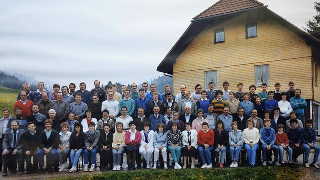 Bei der Einweihung waren alle Helferinnen und Helfer mit dabei.   | Foto: Alexandra Wehrle/privat