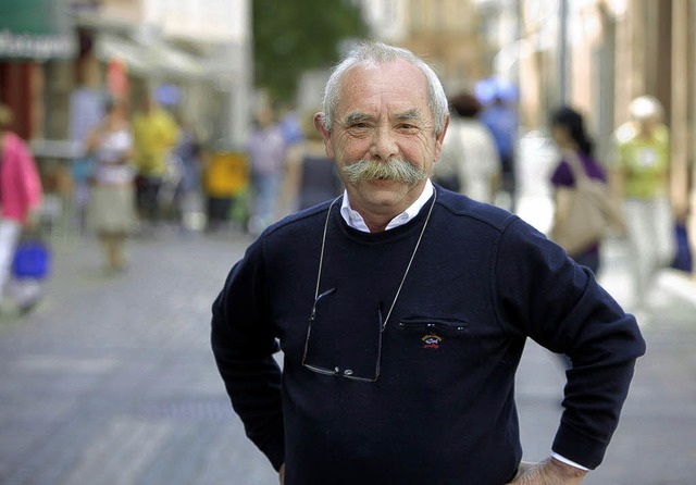 Fr Bruno Kohlmeyer ist Lahr lngst He...it 40 Jahren fr die Badische Zeitung.  | Foto: CHRISTOPH BREITHAUPT