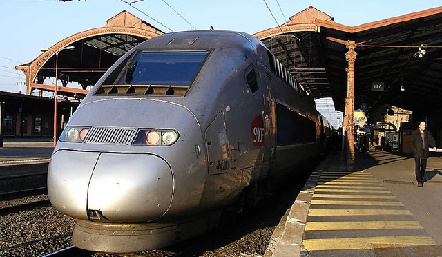 Franzsischer Hochgeschwindigkeitszug TGV im Straburger Bahnhof  | Foto: Pascal Cames