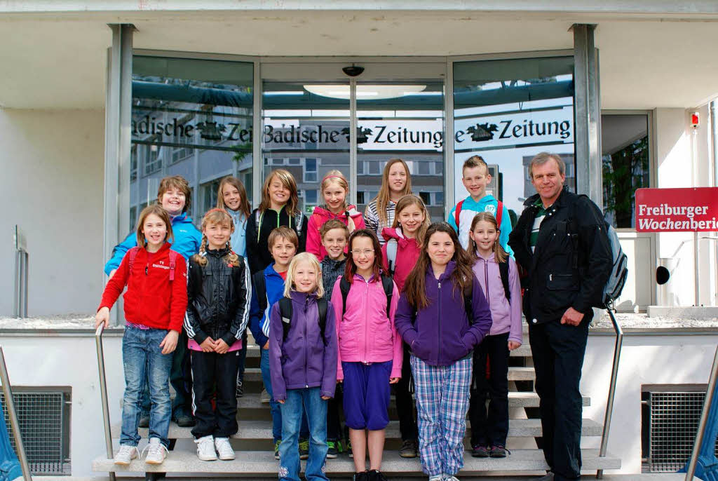 Die Klasse 4 der Grundschule Weizen mit ihrem Lehrer Herr Thomas Laubis Die Klasse 4 der Grundschule Weizen mit ihrem Lehrer Herr Thomas Laubis