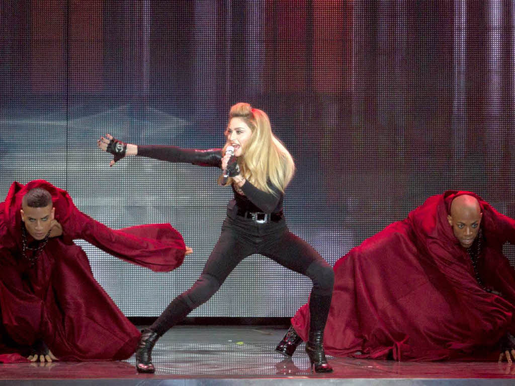 Friede, Freude, Frivolitten: Madonna live in Tel Aviv