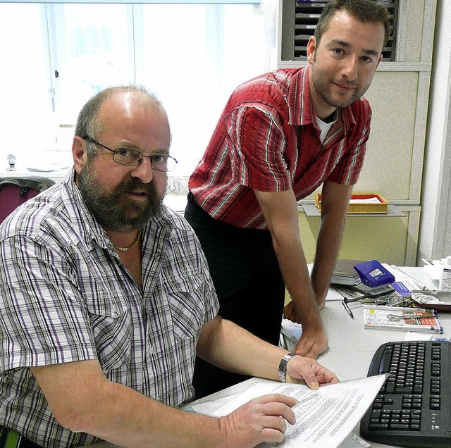 Martin Vogelbacher und Klaus Scherer v...chaft von Theodolinde   Brstinghaus.   | Foto: Peter Stellmach