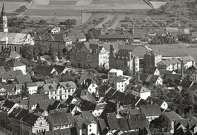 In dieser Aufnahme (um  1915) ist auch... Es befand sich in der Freien Strae.   | Foto: Sammlung Max Bhler