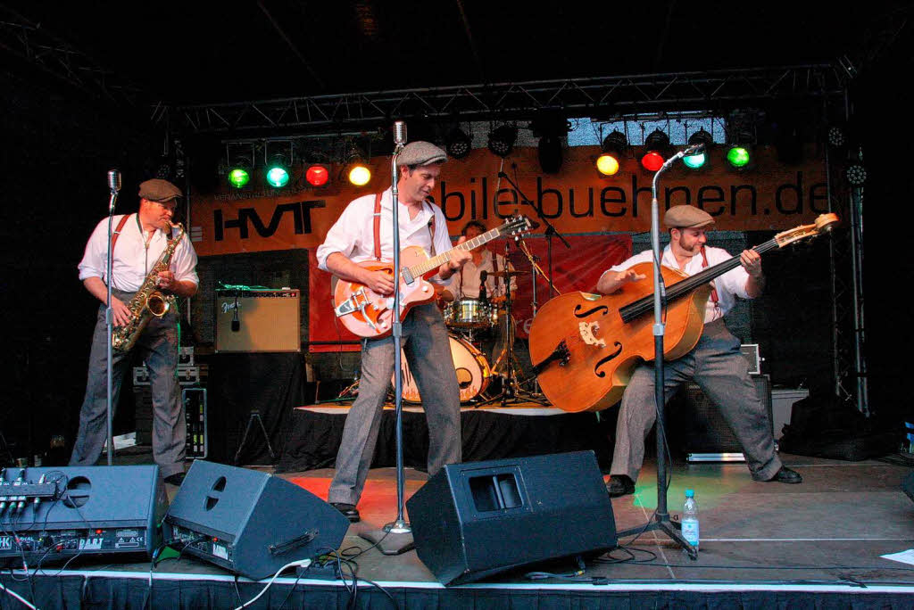 Beste Stimmung bei voller Lautstrke und vollen Glsern. Bei Wein und Musik war in Staufen drei Tage lang alles geboten,