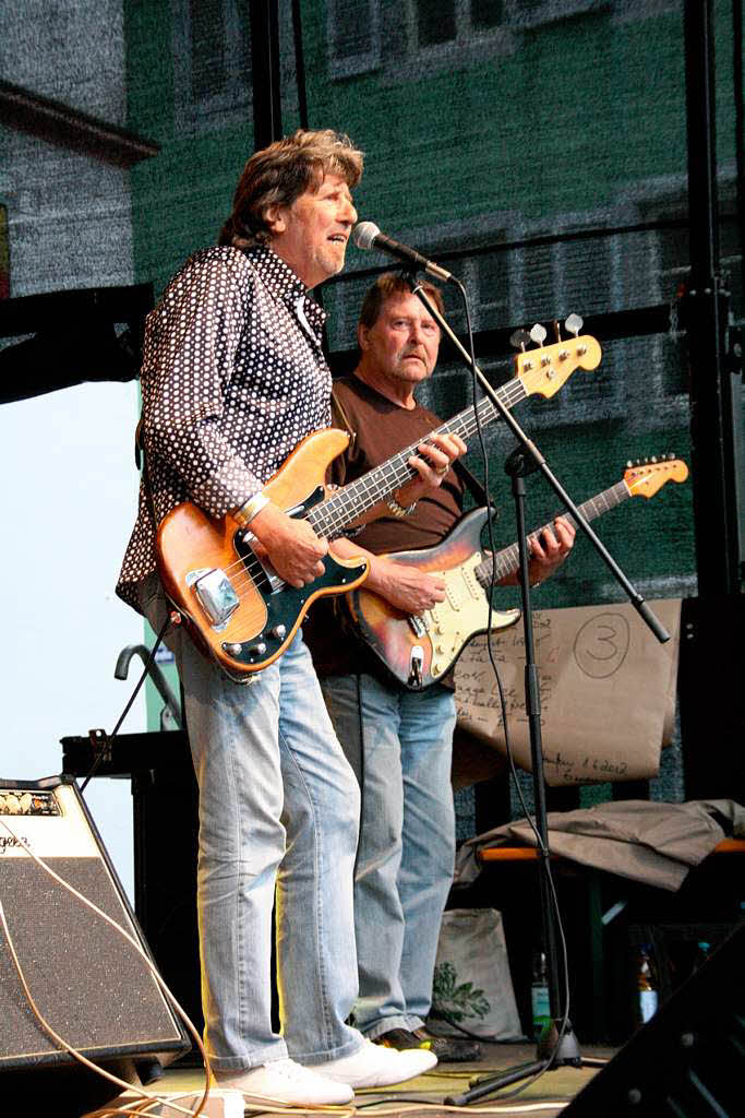 Beste Stimmung bei voller Lautstrke und vollen Glsern. Bei Wein und Musik war in Staufen drei Tage lang alles geboten,