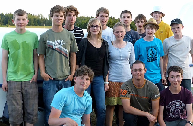 Die Jugendgruppe der Luftsportgemeinsc...n gelungenes Abschlussfest am Samstag.  | Foto: Sigrid Schneider