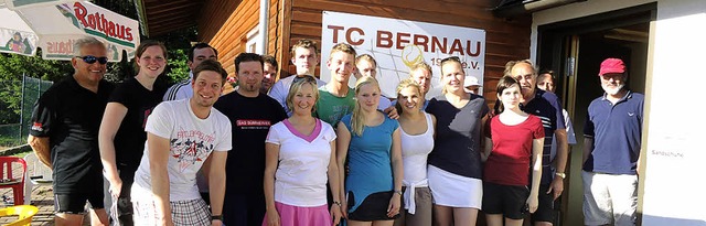 Spannende Wettkmpfe und viele Teilneh...ifchenturnier des Tennisclubs Bernau.   | Foto: privat