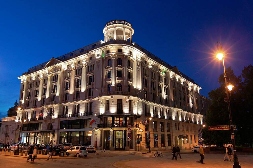 Ins Hotel Le Meridien Bristol in Warschau hat es die russische Mannschaft verschlagen...