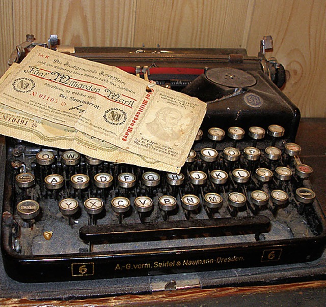 Diese Schreibmaschine ist im Marcher Heimatmuseum zu sehen.   | Foto: Barbara Schmidt