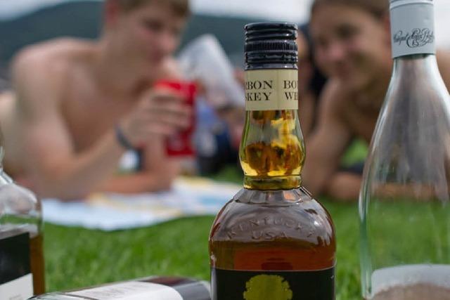 Zahl der Alkoholvergiftungen bei Jugendlichen steigt