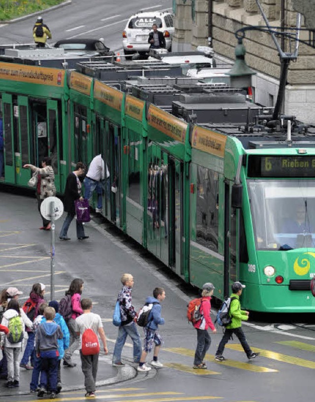 Nicht nur die Zahl der Senioren, sonde...igt in Basel in den kommenden Jahren.   | Foto: daniel Gramespacher