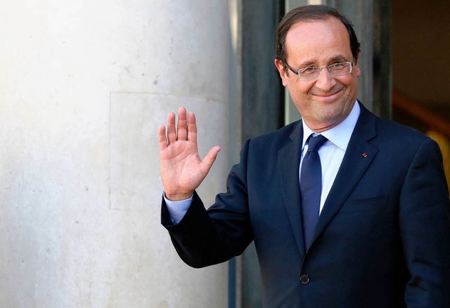 Frankreichs Linksrutsch setzt sich for...ranois Hollande hat daher gut lachen.  | Foto: dpa