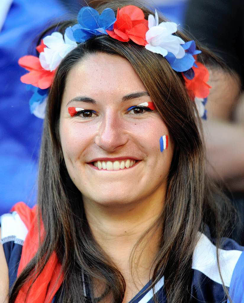 Frankreich und England trennen sich nach mauem Spiel 1:1.